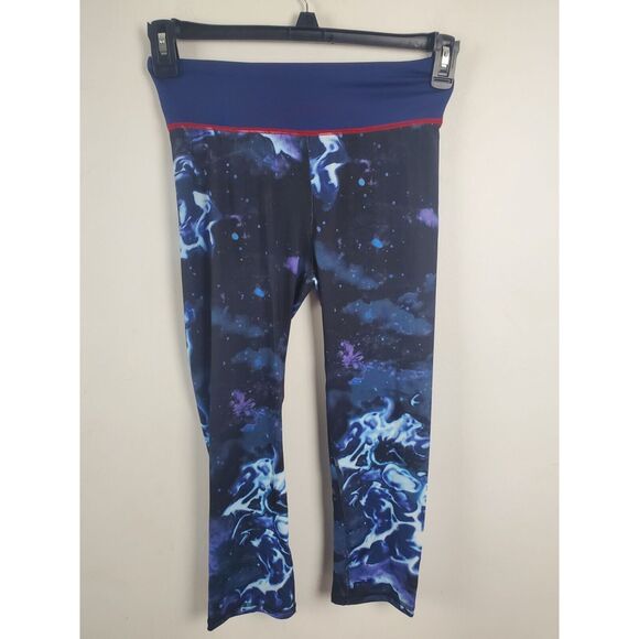 Superman Her Universe Athletic Capri Medium Womens Blue Galaxy Print Skinny Leg - Picture 5 of 7
